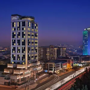 حياة سنتريك ليفنت إسطنبول فندق