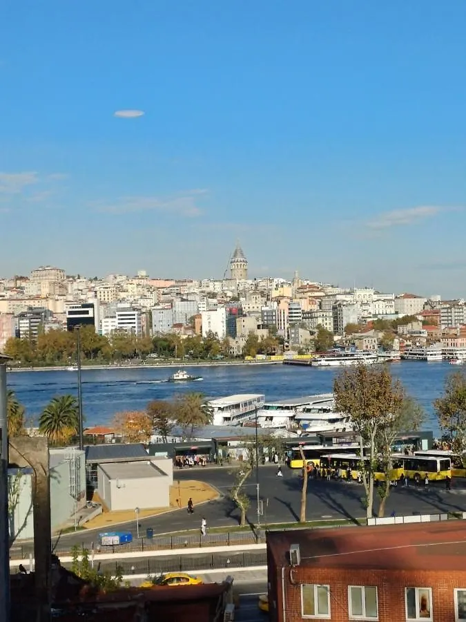 White Palace Halic Istanbul 0*,