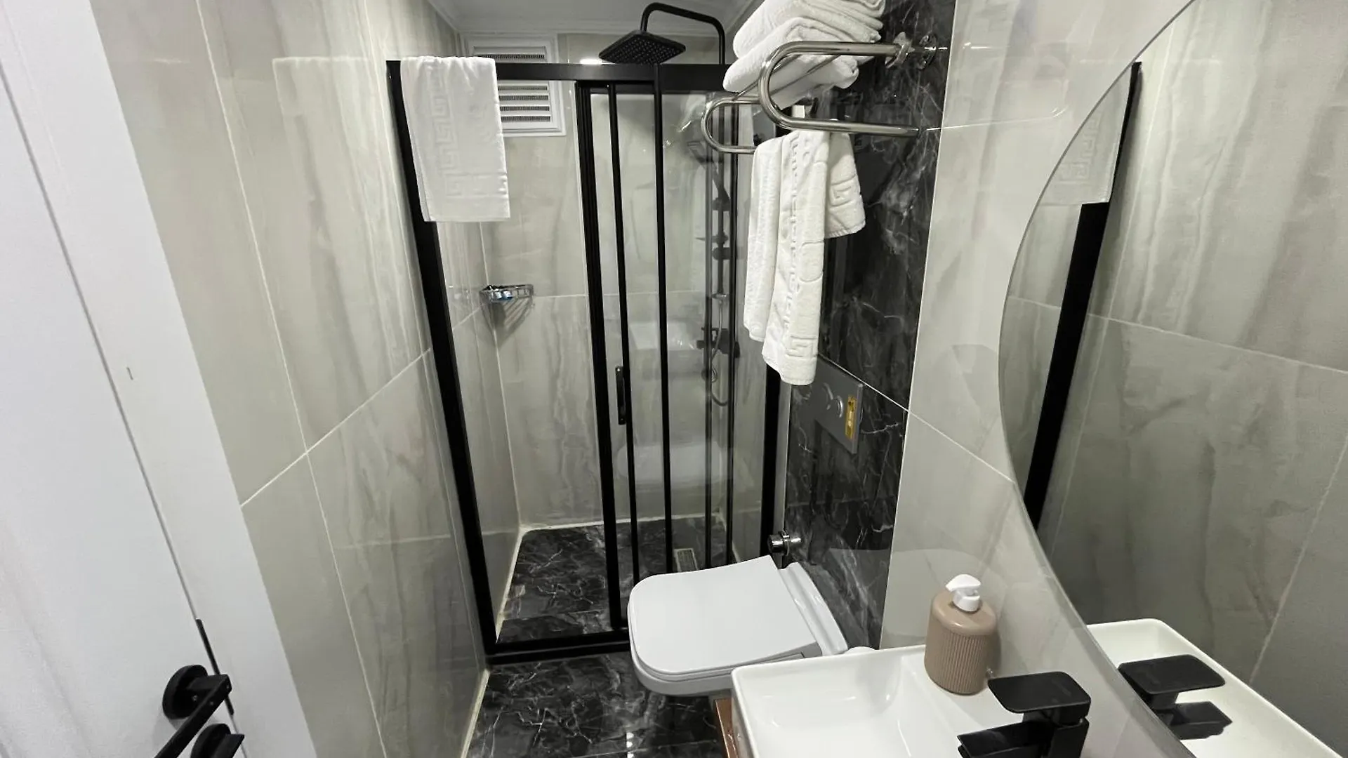 White Palace Halic Istanbul Aparthotel
