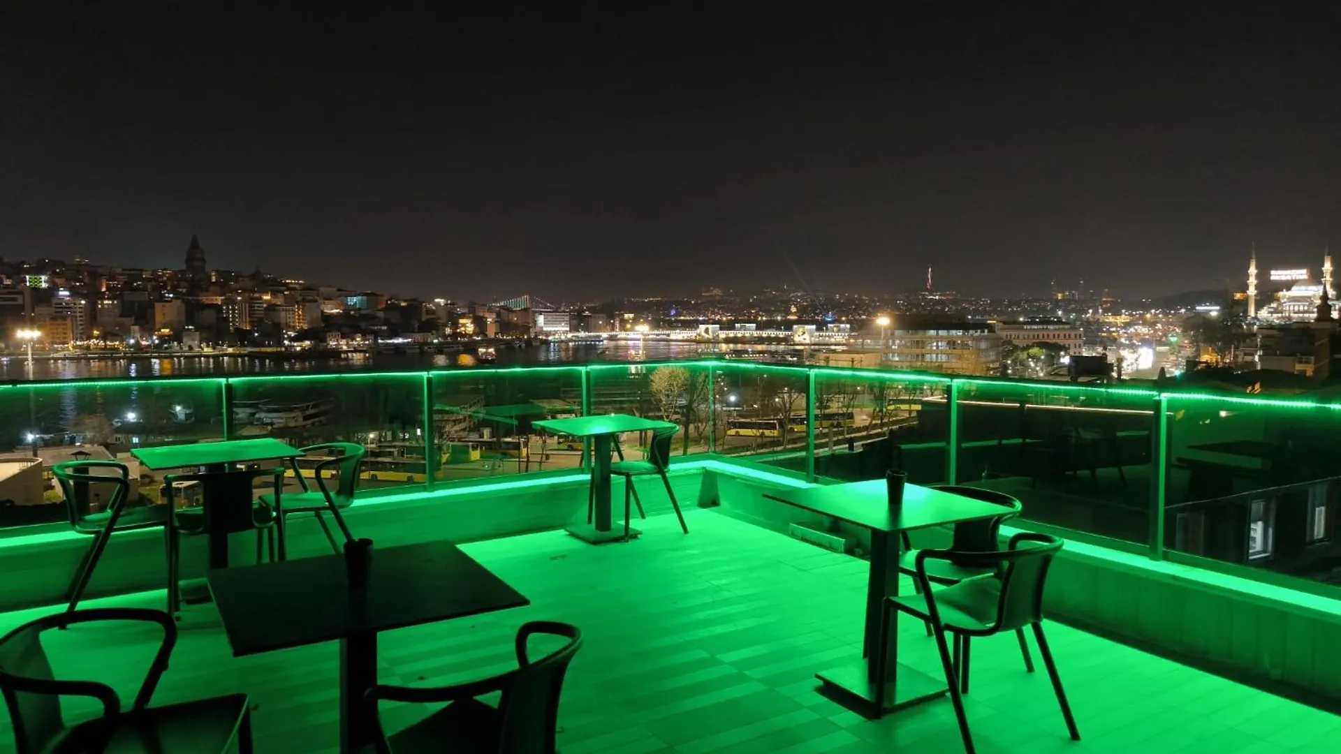 White Palace Halic Istanbul 0*,